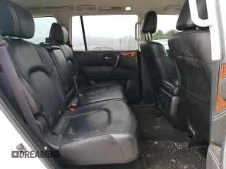 2017 Nissan Armada SV z VIN JN8AY2NC3H9504002, wystawiony jako Copart lot #54326965 z przebiegiem 86 469 mil mil oraz Szkoda całkowita • Salvage title. Historia ofert i sprzedaży dostępna na DreamBid. Obrazek 11.