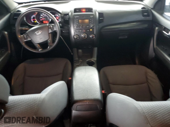 2013 Kia Sorento LX with VIN 5XYKTDA23DG310778, listed as a Copart auction lot 61196035 with 211,842 mi miles and Clean title. Bid and sale history available at DreamBid. Image 8.