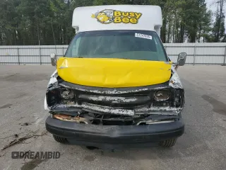 2001 Chevrolet Express Commercial E23 with VIN 1GBHG31R611147016, listed as a Copart auction lot 51247835 with Not Provided miles and Salvage Title. Bid and sale history available at carsss.com. Image 5.