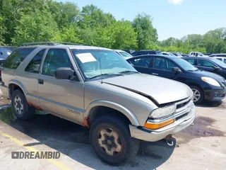 1999 Chevrolet Blazer LS с VIN 1GNCT18W3XK116060, выставлен на аукционе IAAI как лот 42213762 с пробегом 216 788 миль миль и . История ставок и продаж доступна на DreamBid. Изображение 1.