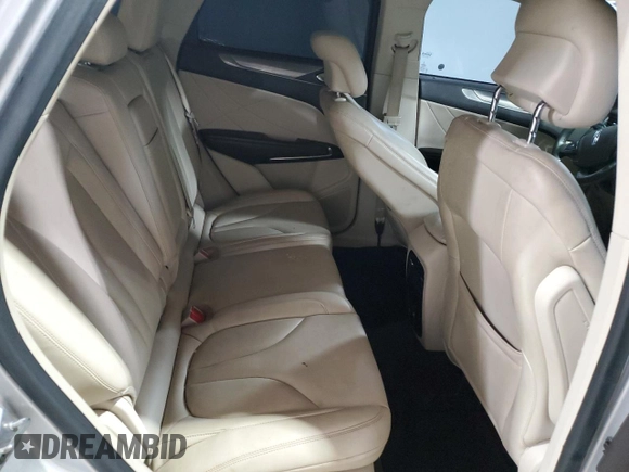 2017 Lincoln MKC Premiere with VIN 5LMCJ1C9XHUL19168, listed as a Copart auction lot 50961935 with 102,513 mi miles and Clean Title. Bid and sale history available at DreamBid. Image 11.
