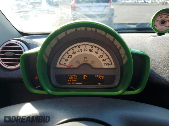 2016 Smart fortwo Passion with VIN WMEEJ9AA7GK842929, listed as a Copart auction lot 77001654 with 47,940 mi miles and Clean title. Bid and sale history available at DreamBid. Image 9.