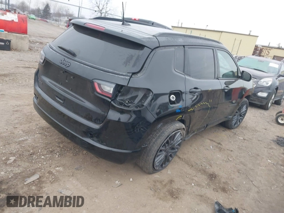 2022 Jeep Compass High Altitude with VIN 3C4NJDCB6NT212869, listed as a IAAI auction lot 41295122 with 34,601 mi miles and . Bid and sale history available at carsss.com. Image 4.
