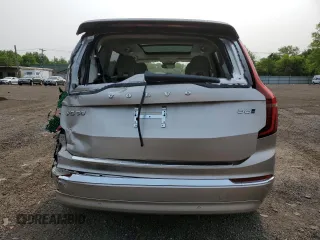 2025 Volvo XC90 с VIN YV4062PG2S1370809, выставлен на аукционе Copart как лот 59596035 с пробегом 2 825 миль миль и Списание • Salvage title. История ставок и продаж доступна на DreamBid. Изображение 6.