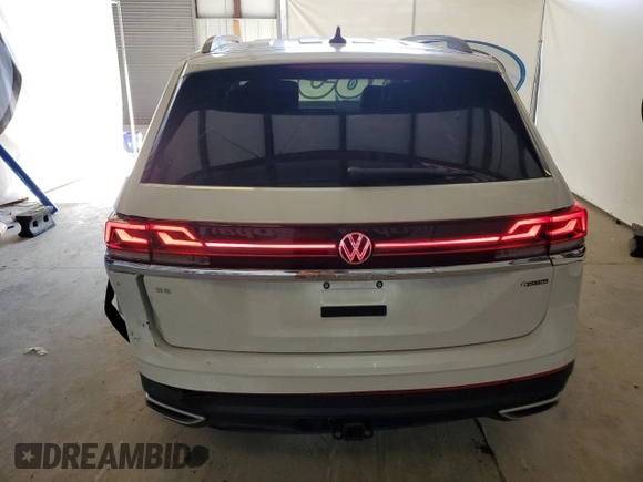 2025 Volkswagen Atlas SE with VIN 1V2HR2CA6SC502567, listed as a Copart auction lot 42052585 with 8,407 mi miles and Clean title. Bid and sale history available at DreamBid. Image 6.