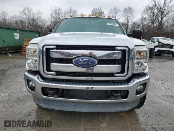 2014 Ford F-250 XL z VIN 1FT7W2B6XEEA28599, wystawiony jako Copart lot #51994895 z przebiegiem 108 388 mil mil oraz Szkoda całkowita • Salvage title. Historia ofert i sprzedaży dostępna na DreamBid. Obrazek 5.