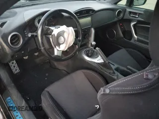 2017 Toyota 86 with VIN JF1ZNAA15H9710207, listed as a Copart auction lot 87501915 with 68,738 mi miles and Salvage Title. Bid and sale history available at carsss.com. Image 8.