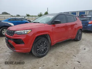 2023 Jeep Compass High Altitude с VIN 3C4NJDCN8PT540100, выставлен на аукционе Copart как лот 70207174 с пробегом 33 019 миль миль и Списание • Salvage title. История ставок и продаж доступна на DreamBid. Изображение 1.