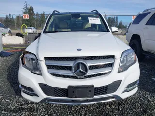 2014 Mercedes-Benz GLK-Class GLK 350 with VIN WDCGG8JB5EG317709, listed as a IAAI auction lot 41490046 with 122,349 mi miles. Bid and sale history available at carsss.com. Image 12.