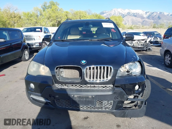 2008 BMW X5 4.8i z VIN 5UXFE83578LZ47417, wystawiony jako IAAI lot #42103465 z przebiegiem 130 942 mil mil oraz . Historia ofert i sprzedaży dostępna na DreamBid. Obrazek 11.