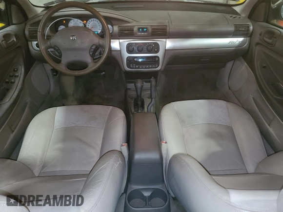 2005 Dodge Stratus z VIN 1B3EL76R15N519288, wystawiony jako Copart lot #89403855 z przebiegiem 82 086 mil mil oraz Szkoda całkowita • Salvage title. Historia ofert i sprzedaży dostępna na DreamBid. Obrazek 8.
