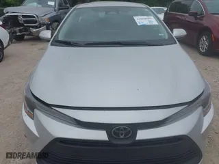 2024 Toyota Corolla LE with VIN 5YFB4MDE3RP085686, listed as a IAAI auction lot 42068005 with 33,663 mi miles. Bid and sale history available at carsss.com. Image 12.