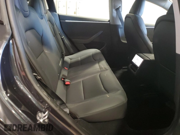 2025 Tesla Model 3 Long Range with VIN 5YJ3E1EB3SF904881, listed as a Copart auction lot 52704205 with 1,904 mi miles and Salvage Title. Bid and sale history available at DreamBid. Image 10.