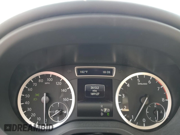 2017 Infiniti QX30 Premium with VIN SJKCH5CR5HA023323, listed as a Copart auction lot 64875845 with 169,127 mi miles and Clean title. Bid and sale history available at DreamBid. Image 9.