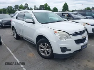 2015 Chevrolet Equinox LT z VIN 2GNALBEK6F6140899, wystawiony jako IAAI lot #42288349 z przebiegiem 149 369 mil mil oraz . Historia ofert i sprzedaży dostępna na DreamBid. Obrazek 1.