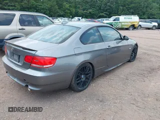 2009 BMW 3 Series 328i with VIN WBAWV13589P121644, listed as a IAAI auction lot 42409524 with 172,692 mi miles and . Bid and sale history available at DreamBid. Image 4.