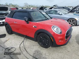 2021 MINI Convertible Cooper with VIN WMWWJ3C07M3M17122, listed as a Copart auction lot 74425544 with 0 mi miles and Non Repairable. Bid and sale history available at carsss.com. Image 4.