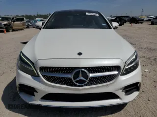 2019 Mercedes-Benz C 300 with VIN WDDWJ8DB4KF860572, listed as a Copart auction lot 47736605 with 38,051 mi miles and Salvage title. Bid and sale history available at DreamBid. Image 5.