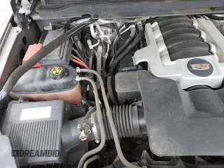 2018 Cadillac Escalade Premium Luxury with VIN 1GYS4CKJ9JR191879, listed as a Copart auction lot 64717525 with 139,616 mi miles and Clean title. Bid and sale history available at DreamBid. Image 14.