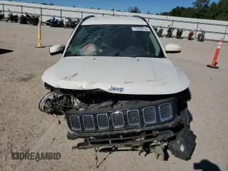 2021 Jeep Compass Altitude with VIN 3C4NJCBB8MT501827, listed as a Copart auction lot 75298214 with Not Provided miles and Salvage Title. Bid and sale history available at carsss.com. Image 5.