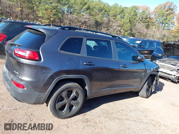 2016 Jeep Cherokee Latitude with VIN 1C4PJLCS1GW222001, listed as a IAAI auction lot 41068661 with 119,399 mi miles. Bid and sale history available at carsss.com. Image 13.