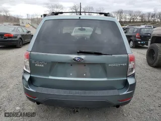 2009 Subaru Forester (Natl) X w/Premium Pkg with VIN JF2SH63679H739256, listed as a Copart auction lot 53352075 with 199,604 mi miles and Clean Title. Bid and sale history available at carsss.com. Image 6.