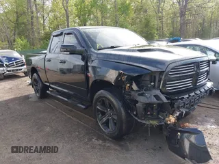 2016 Ram 1500 Sport z VIN 1C6RR7HT7GS219614, wystawiony jako IAAI lot #42063060 z przebiegiem 85 416 mil mil oraz . Historia ofert i sprzedaży dostępna na DreamBid. Obrazek 1.