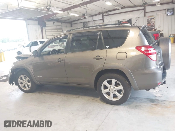 2010 Toyota RAV4 Limited z VIN 2T3DK4DV1AW034891, wystawiony jako IAAI lot #42645241 z przebiegiem 143 740 mil mil oraz . Historia ofert i sprzedaży dostępna na DreamBid. Obrazek 14.
