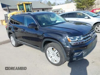 2018 Volkswagen Atlas SEL Premium with VIN 1V2NR2CA4JC563644, listed as a IAAI auction lot 41833389 with 121,541 mi miles and . Bid and sale history available at DreamBid. Image 1.