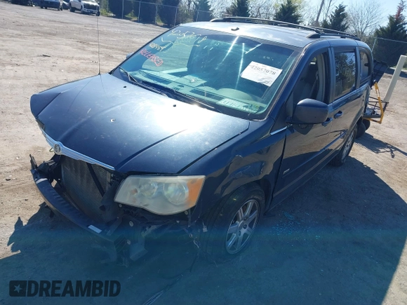 2008 Chrysler Town & Country Touring with VIN 2A8HR54P68R787835, listed as a IAAI auction lot 42057078 with Not Provided miles and . Bid and sale history available at carsss.com. Image 2.