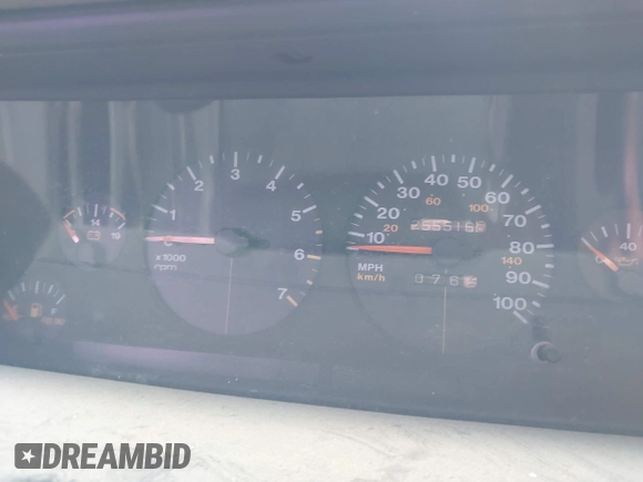 1995 Jeep Grand Cherokee Laredo with VIN 1J4GZ58S6SC756256, listed as a IAAI auction lot 42169534 with 255,516 mi miles. Bid and sale history available at carsss.com. Image 7.