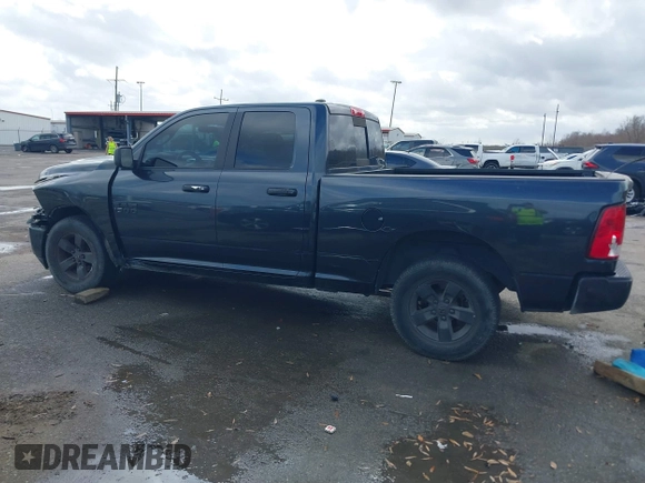 2017 Ram 1500 SLT z VIN 1C6RR6GG3HS775368, wystawiony jako IAAI lot #41374108 z przebiegiem 146 811 mil mil oraz . Historia ofert i sprzedaży dostępna na DreamBid. Obrazek 15.