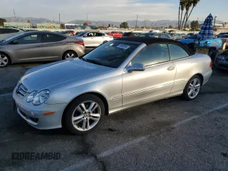 2006 Mercedes-Benz CLK-Class 3.5L with VIN WDBTK56J76F171983, listed as a Copart auction lot 84893844 with 122,838 mi miles and Clean Title. Bid and sale history available at carsss.com. Image 1.