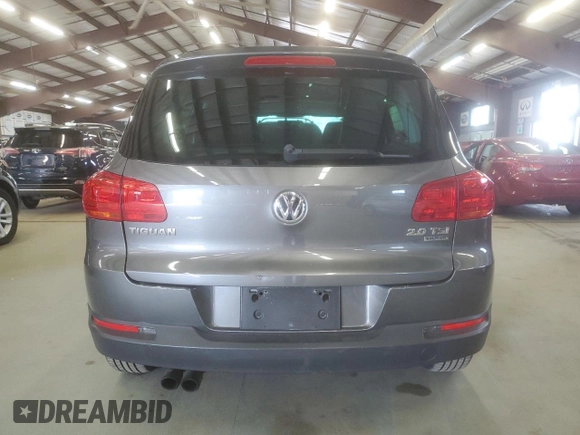 2013 Volkswagen Tiguan SE z VIN WVGBV3AX7DW613495, wystawiony jako Copart lot #59922995 z przebiegiem 224 725 mil mil oraz Czysty tytuł • Clean title. Historia ofert i sprzedaży dostępna na DreamBid. Obrazek 6.
