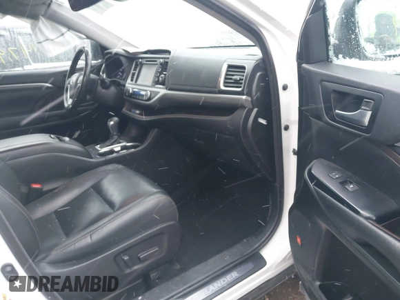 2018 Toyota Highlander Limited with VIN 5TDDZRFH6JS851503, listed as a IAAI auction lot 40911739 with 147,982 mi miles and . Bid and sale history available at DreamBid. Image 5.
