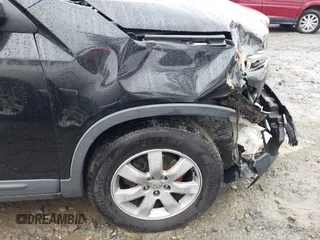 2013 Kia Sorento LX z VIN 5XYKT3A69DG354992, wystawiony jako IAAI lot #41538447 z przebiegiem 178 027 mil mil oraz . Historia ofert i sprzedaży dostępna na DreamBid. Obrazek 6.