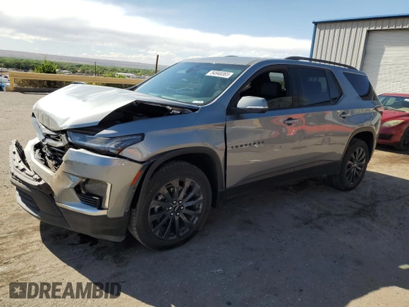 2023 Chevrolet Traverse RS z VIN 1GNEVJKW6PJ288021, wystawiony jako Copart lot #54948365 z przebiegiem 30 630 mil mil oraz Szkoda całkowita • Salvage title. Historia ofert i sprzedaży dostępna na DreamBid. Obrazek 1.