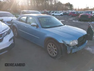 2009 Chrysler 300 Limited с VIN 2C3KA33V69H543994, выставлен на аукционе IAAI как лот 41591751 с пробегом 83 300 миль миль и . История ставок и продаж доступна на DreamBid. Изображение 1.