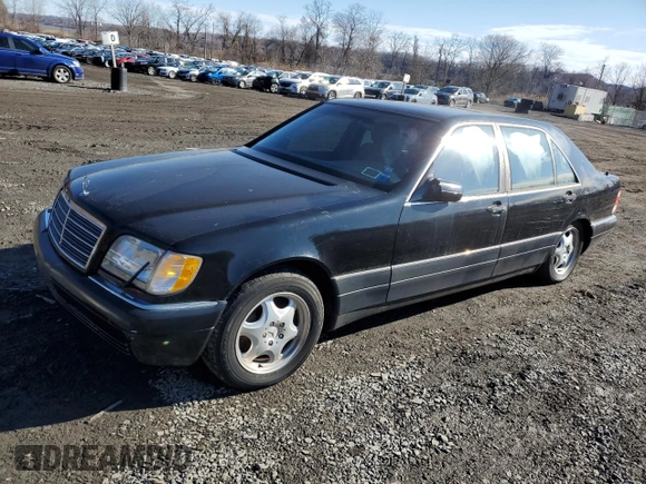 1998 Mercedes-Benz S-Class with VIN WDBGA51G9WA389890, listed as a Copart auction lot 49000145 with 0 mi miles and Clean Title. Bid and sale history available at carsss.com. Image 1.