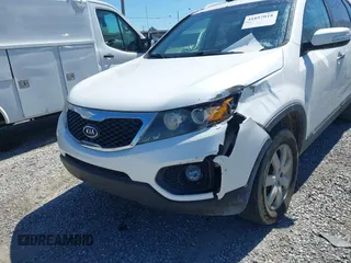 2011 Kia Sorento LX with VIN 5XYKT4A16BG149301, listed as a IAAI auction lot 41857018 with 169,963 mi miles. Bid and sale history available at carsss.com. Image 6.