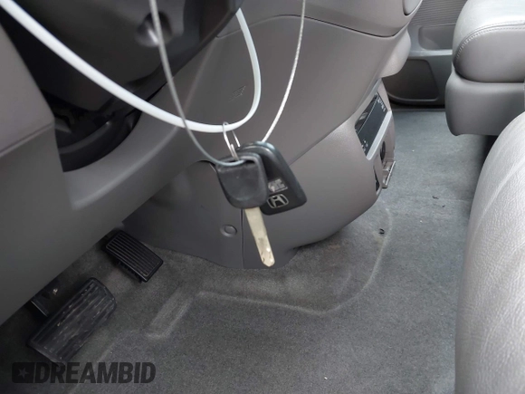 2008 Honda Odyssey EX-L with VIN 5FNRL38788B401617, listed as a IAAI auction lot 42193958 with 95,882 mi miles and . Bid and sale history available at DreamBid. Image 11.