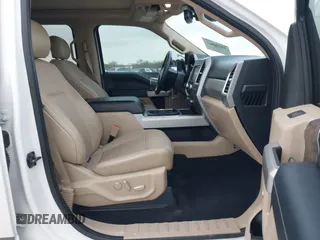 2018 Ford Super Duty F-250 SRW XL with VIN 1FT7W2BT3JEC06479, listed as a IAAI auction lot 40754929 with 153,387 mi miles. Bid and sale history available at carsss.com. Image 5.