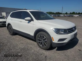 2021 Volkswagen Tiguan S with VIN 3VV1B7AX5MM031994, listed as a Copart auction lot 55471875 with 105,268 mi miles and Clean Title. Bid and sale history available at DreamBid. Image 4.
