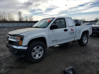 2004 GMC Canyon SLE Z71 z VIN 1GTDT196148117860, wystawiony jako Copart lot #50607245 z przebiegiem 371 868 mil mil oraz Czysty tytuł • Clean title. Historia ofert i sprzedaży dostępna na DreamBid. Obrazek 1.