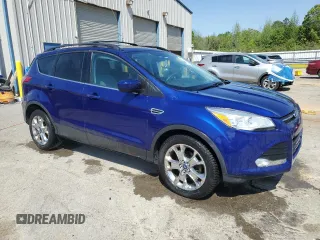 2014 Ford Escape SE z VIN 1FMCU0GX2EUA69420, wystawiony jako Copart lot #53414365 z przebiegiem 164 839 mil mil oraz Czysty tytuł • Clean title. Historia ofert i sprzedaży dostępna na DreamBid. Obrazek 4.