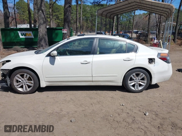 2010 Nissan Altima 3.5 SR with VIN 1N4BL2AP8AN538141, listed as a IAAI auction lot 41886965 with 156,364 mi miles. Bid and sale history available at carsss.com. Image 15.