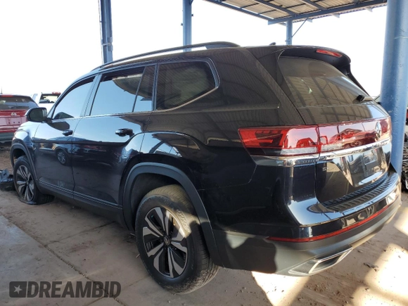 2024 Volkswagen Atlas SE with VIN 1V2LR2CAXRC577437, listed as a Copart auction lot 43693485 with 8,342 mi miles and Salvage title. Bid and sale history available at DreamBid. Image 2.