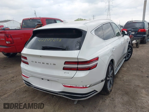 2025 Genesis GV80 Advanced z VIN KMUHBESB4SU261777, wystawiony jako IAAI lot #42147098 z przebiegiem 2 632 mil mil oraz . Historia ofert i sprzedaży dostępna na DreamBid. Obrazek 4.