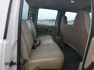 2006 Ford Super Duty F-250 XL with VIN 1FTSW21P36ED80574, listed as a Copart auction lot 72011684 with 254,440 mi miles and Salvage Title. Bid and sale history available at carsss.com. Image 10.