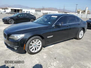 2013 BMW 7 Series 740i с VIN WBAYA6C57DD143758, выставлен на аукционе Copart как лот 67074224 с пробегом 105 843 миль миль и Списание • Salvage title. История ставок и продаж доступна на DreamBid. Изображение 1.